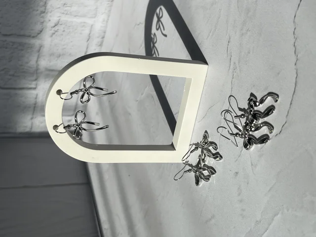گوشواره پاپیون